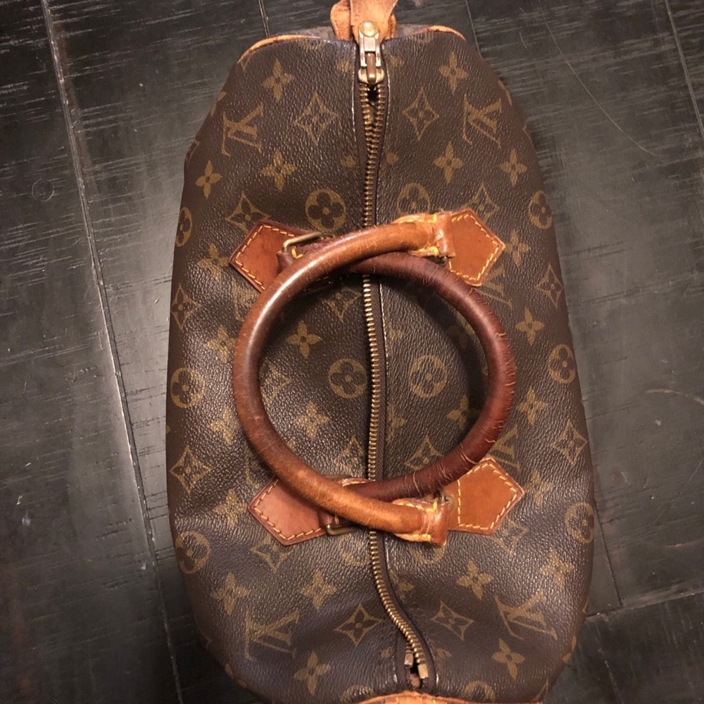 100% Authentic Louis Vuitton Brown Monogram Speedy 30 Handbag - Picture 14 of 15